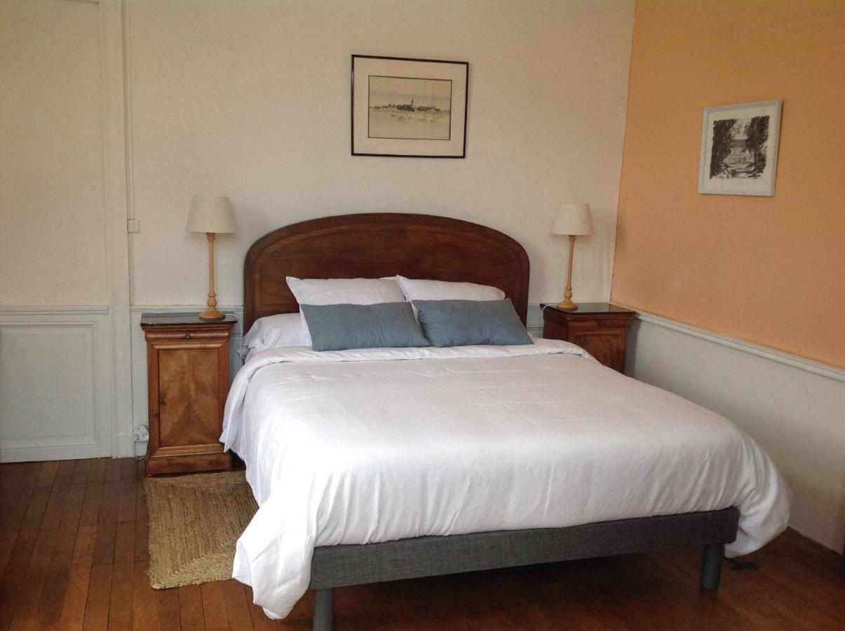 Le Plessis Bed & Breakfast Orvault Ngoại thất bức ảnh